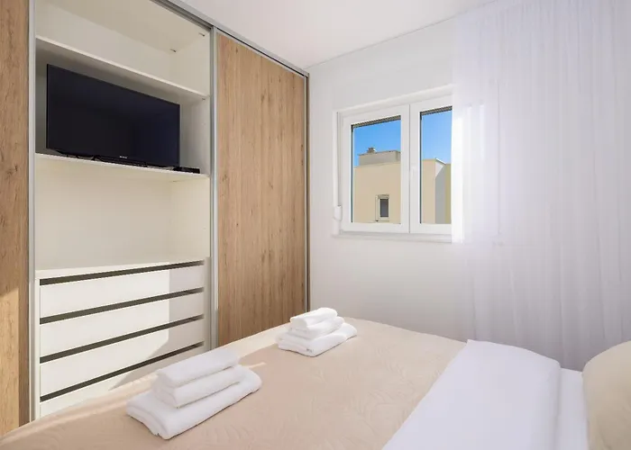 Dalmatian Olive Apartment