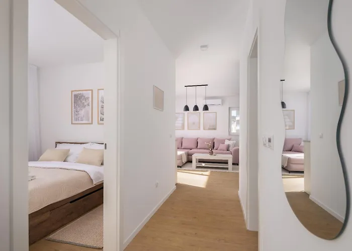 Dalmatian Olive Apartment