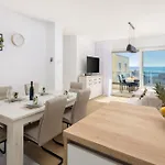 Dalmatian Olive * Makarska